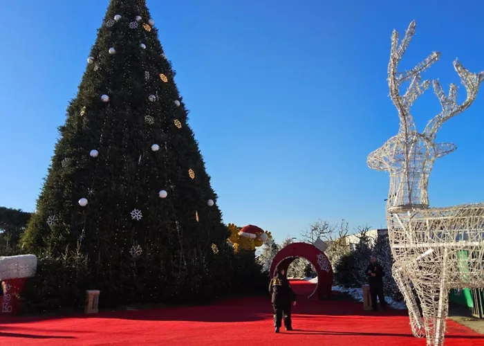 L'amphitrite Vue Proche Acces Direct